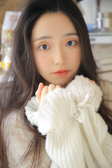 韩素英